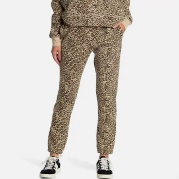 Socialite Animal Print Hoodie Sweatpants
Set(Size XSmalll) - Picture 3 of 8